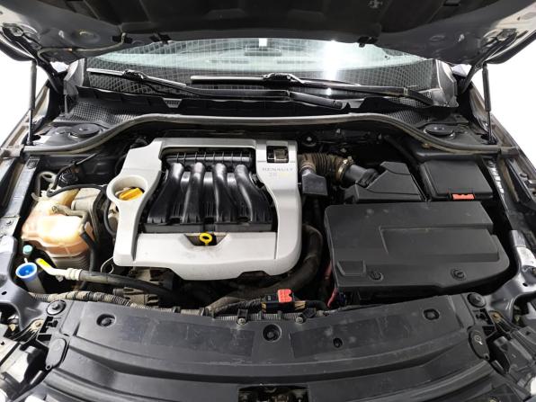 Renault Latitude I с пробегом 2011 года, цена 745 000 рублей, 268654 км, седан, Автокод Объявления