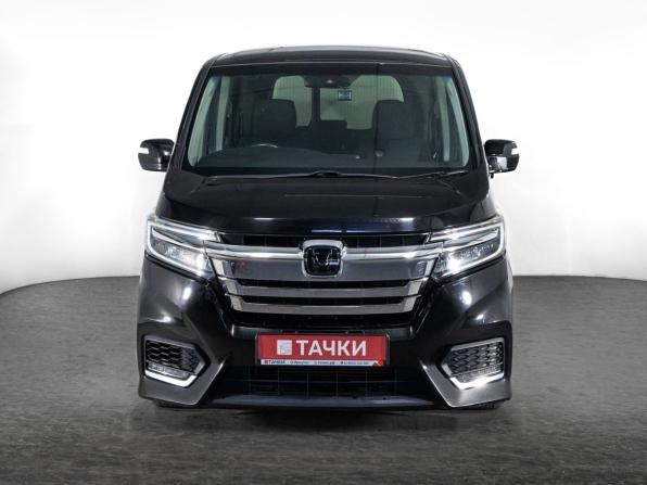 Honda Stepwgn V Рестайлинг с пробегом 2017 года, цена 2 230 000 рублей, 79007 км, минивэн, Автокод Объявления
