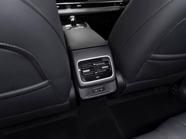 Chery Tiggo 7L с пробегом 2025 года, цена 2 120 000 рублей, 9863 км, внедорожник, Автокод Объявления