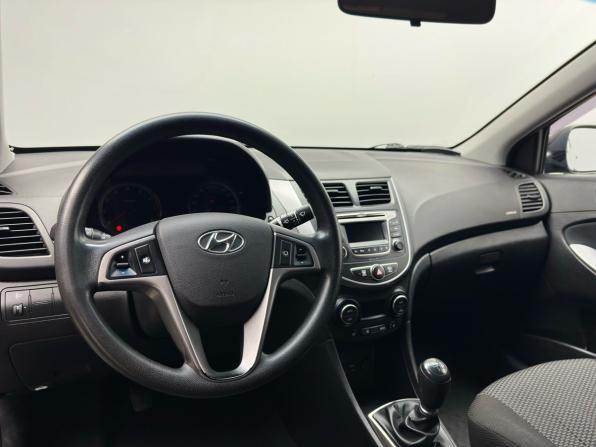Hyundai Solaris I Рестайлинг с пробегом 2016 года, цена 1 009 000 рублей, 139527 км, седан, Автокод Объявления