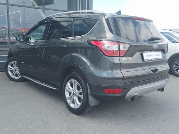 Ford Kuga II Рестайлинг с пробегом 2018 года, цена 1 500 000 рублей, 172000 км, внедорожник, Автокод Объявления