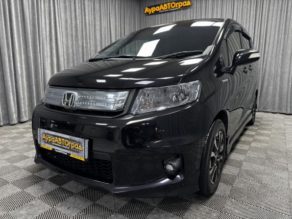 Honda Freed I Рестайлинг с пробегом 2012 года, цена 1 270 000 рублей, 207009 км, компактвэн, Автокод Объявления