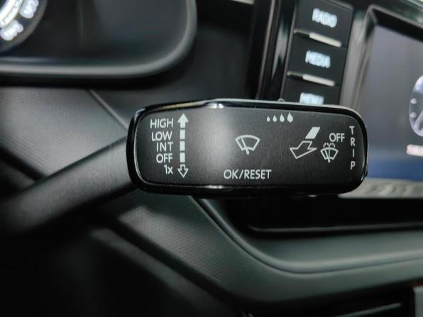 Skoda Rapid II с пробегом 2021 года, цена 1 699 000 рублей, 29940 км, лифтбек, Автокод Объявления