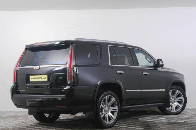 Cadillac Escalade IV с пробегом 2015 года, цена 3 949 000 рублей, 133150 км, внедорожник, Автокод Объявления
