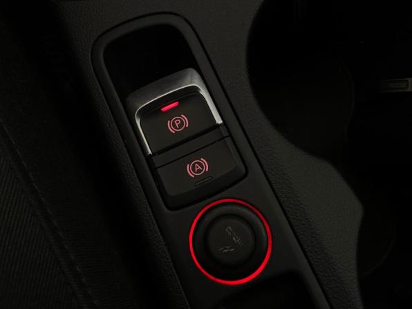 Audi Q3 I (8U) с пробегом 2014 года, цена 1 495 000 рублей, 160370 км, внедорожник, Автокод Объявления