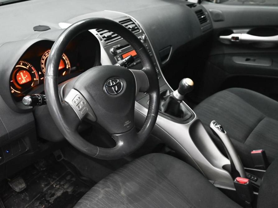 Toyota Auris I Екатеринбург  - изображение 16