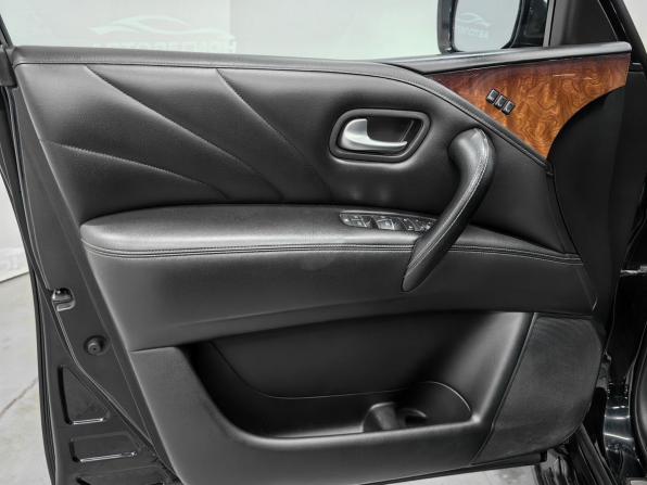 Infiniti QX80 I Рестайлинг с пробегом 2016 года, цена 3 640 000 рублей, 150800 км, внедорожник, Автокод Объявления