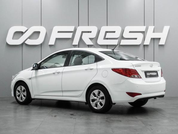 Hyundai Solaris I Рестайлинг с пробегом 2014 года, цена 979 000 рублей, 116407 км, седан, Автокод Объявления
