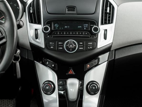 Chevrolet Cruze I Рестайлинг с пробегом 2013 года, цена 890 000 рублей, 110019 км, седан, Автокод Объявления