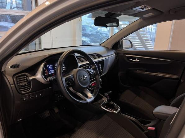 Kia Rio IV Рестайлинг с пробегом 2021 года, цена 2 030 000 рублей, 54010 км, седан, Автокод Объявления