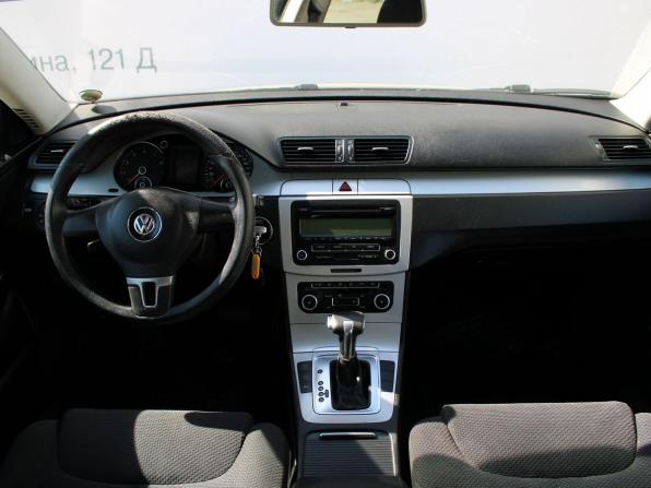 Volkswagen Passat B6 с пробегом 2010 года, цена 519 000 рублей, 303924 км, седан, Автокод Объявления
