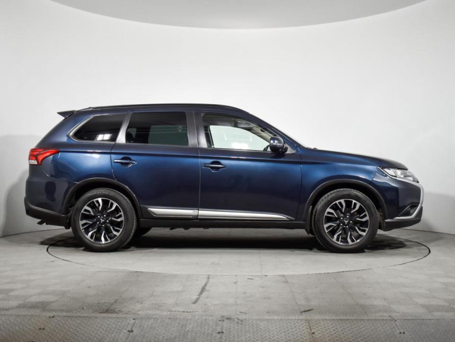 Mitsubishi Outlander III Рестайлинг 3 Санкт-Петербург  - изображение 4