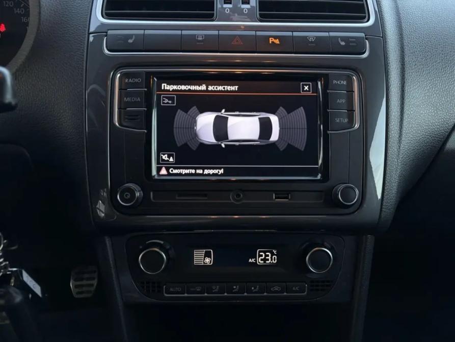 Volkswagen Polo V Рестайлинг Волгоград  - изображение 10