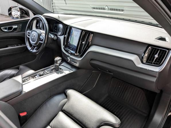 Volvo XC60 II с пробегом 2018 года, цена 3 150 000 рублей, 120630 км, внедорожник, Автокод Объявления