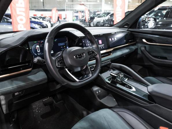 Geely Monjaro I с пробегом 2023 года, цена 3 299 700 рублей, 35088 км, внедорожник, Автокод Объявления