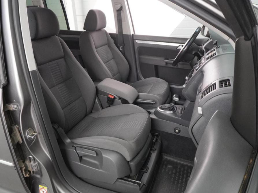 Volkswagen Touran I Рестайлинг Воронеж  - изображение 8