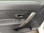 Renault Logan II Рестайлинг Санкт-Петербург  - изображение 32