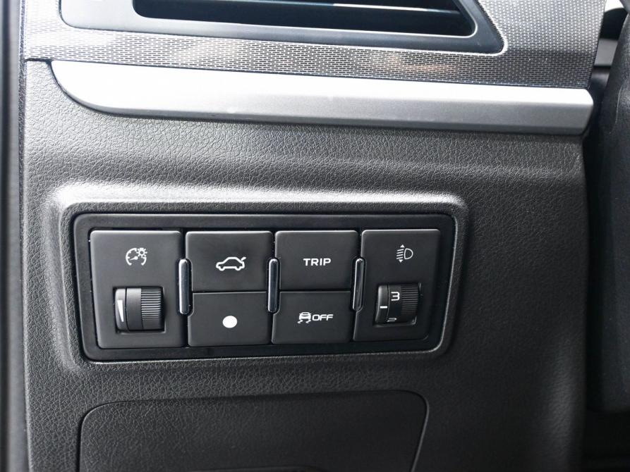 Geely Emgrand 7 I Рестайлинг Ростов-на-Дону  - изображение 18