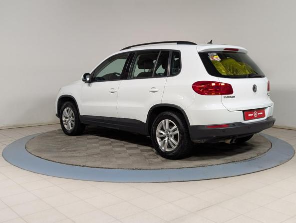 Volkswagen Tiguan I Рестайлинг с пробегом 2014 года, цена 1 299 900 рублей, 317000 км, внедорожник, Автокод Объявления