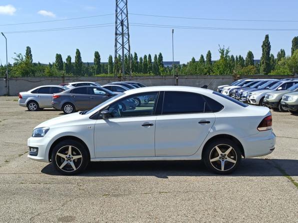 Volkswagen Polo V Рестайлинг с пробегом 2018 года, цена 965 000 рублей, 150403 км, седан, Автокод Объявления