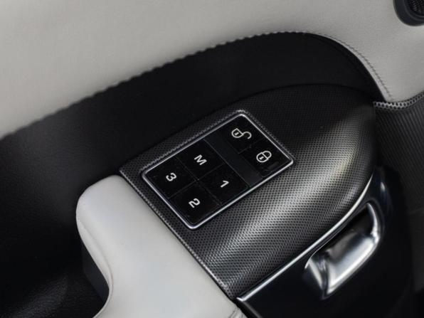 Land Rover Range Rover IV с пробегом 2014 года, цена 2 650 000 рублей, 199750 км, внедорожник, Автокод Объявления