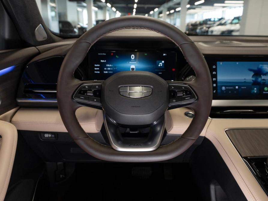 Geely Monjaro I Москва  - изображение 11