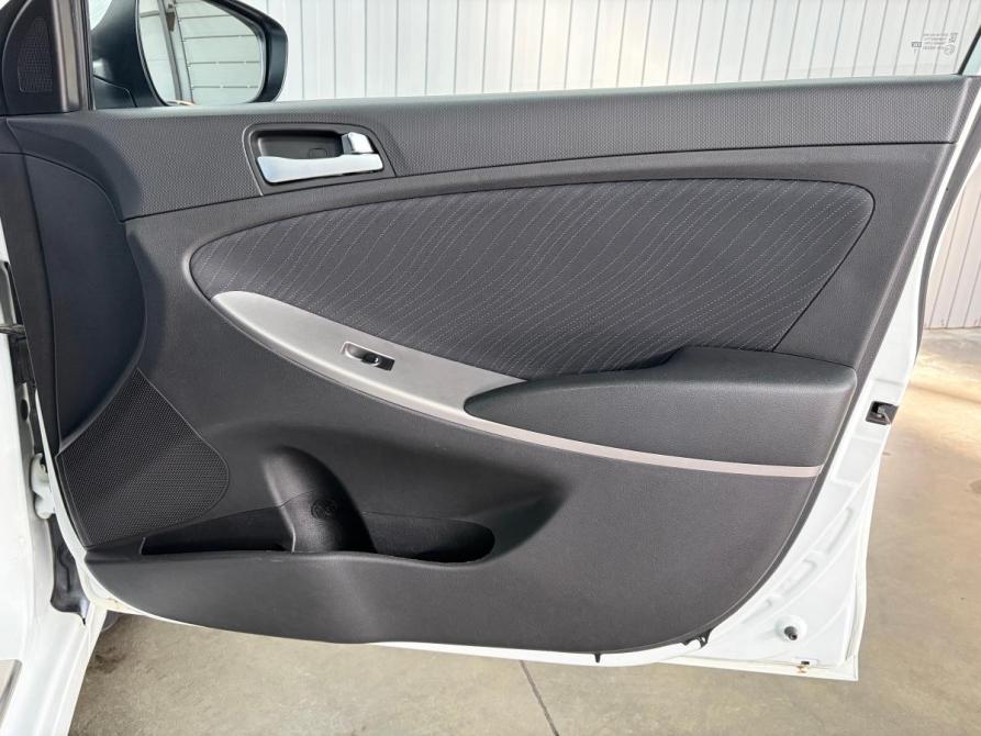 Hyundai Solaris I Рестайлинг Краснодар  - изображение 19