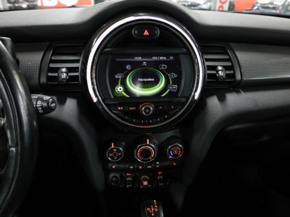 Mini Hatch III (F55/F56) с пробегом 2016 года, цена 1 399 000 рублей, 139000 км, хэтчбек, Автокод Объявления