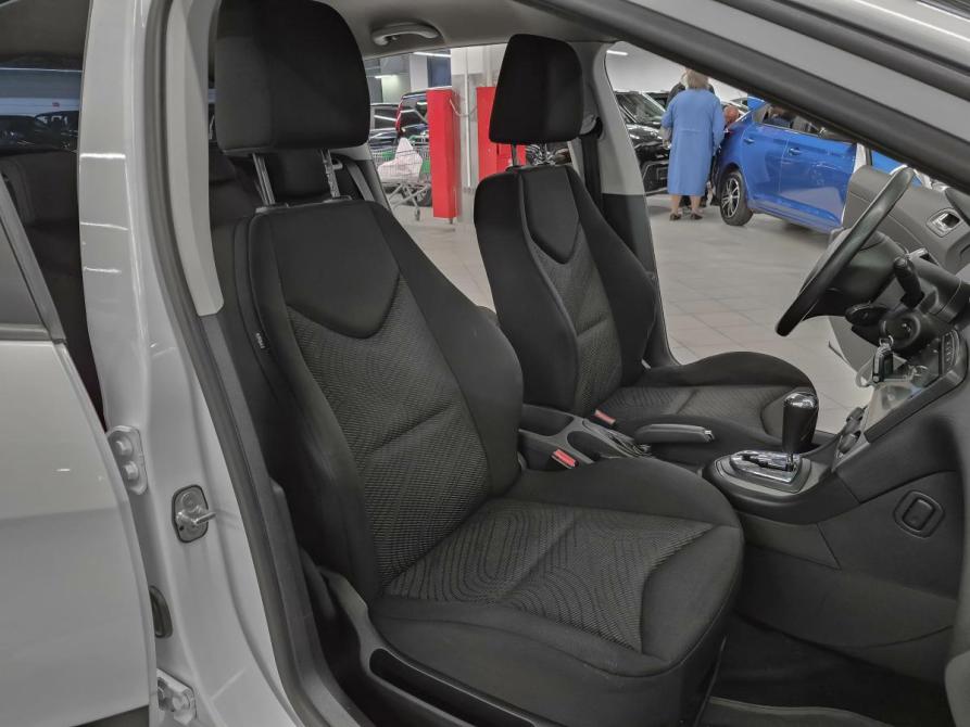 Peugeot 308 I Нижний Новгород  - изображение 8
