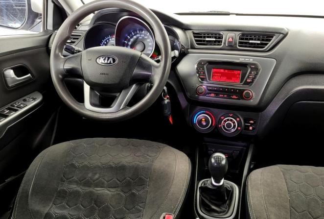 Kia Rio III с пробегом 2013 года, цена 800 000 рублей, 150200 км, седан, Автокод Объявления