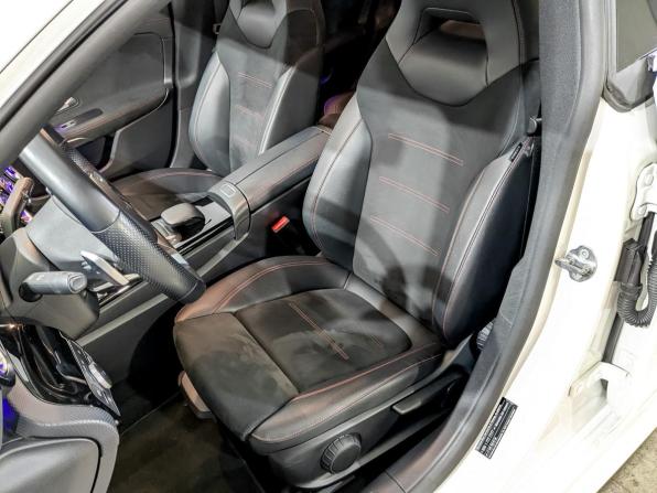 Mercedes-Benz CLA II (C118 X118) с пробегом 2022 года, цена 3 960 000 рублей, 44200 км, седан, Автокод Объявления