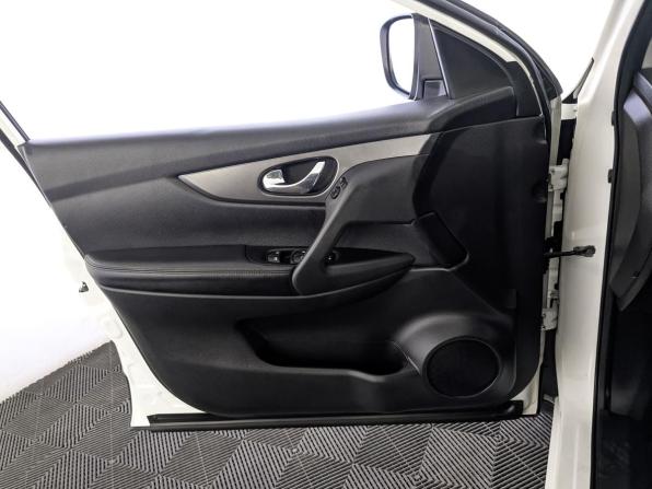 Nissan Qashqai II Рестайлинг с пробегом 2019 года, цена 1 550 000 рублей, 157879 км, внедорожник, Автокод Объявления