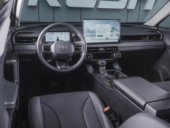 Toyota RAV4 VI (XA60) с пробегом 2026 года, цена 4 190 000 рублей, 51 км, внедорожник, Автокод Объявления