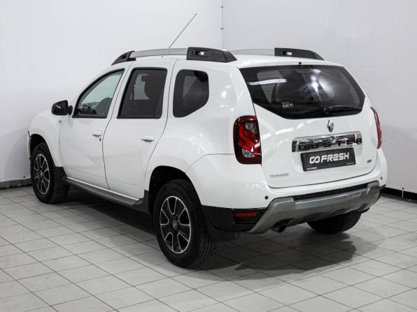 Renault Duster I Рестайлинг с пробегом 2017 года, цена 1 349 000 рублей, 141087 км, внедорожник, Автокод Объявления
