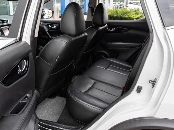 Nissan Qashqai II с пробегом 2016 года, цена 1 597 000 рублей, 125136 км, внедорожник, Автокод Объявления
