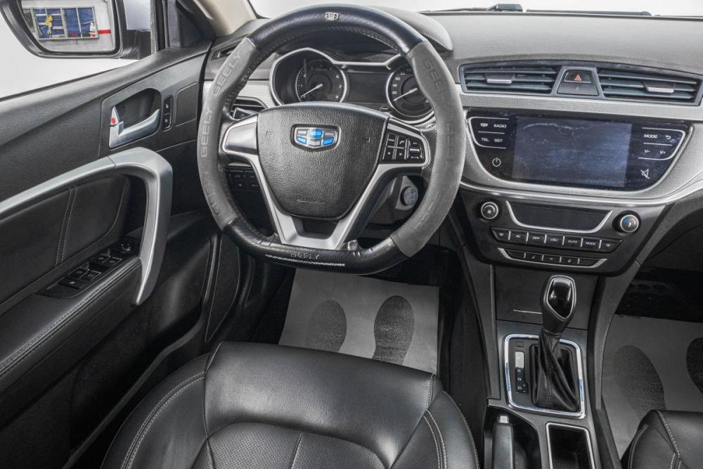 Geely Emgrand 7 I Рестайлинг Барнаул  - изображение 16