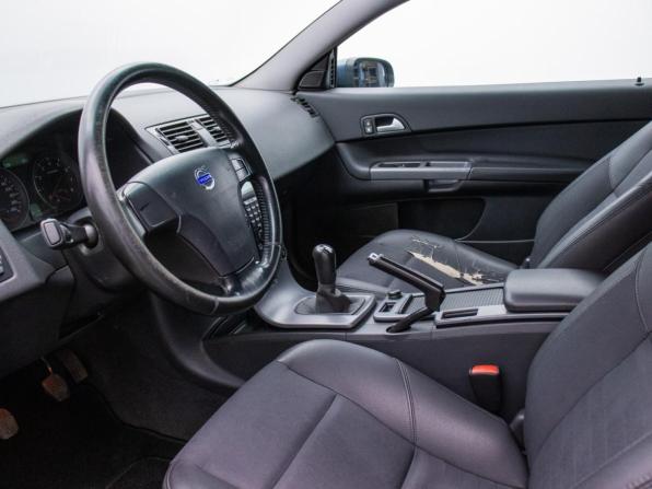Volvo C30 I с пробегом 2009 года, цена 534 000 рублей, 331184 км, хэтчбек, Автокод Объявления