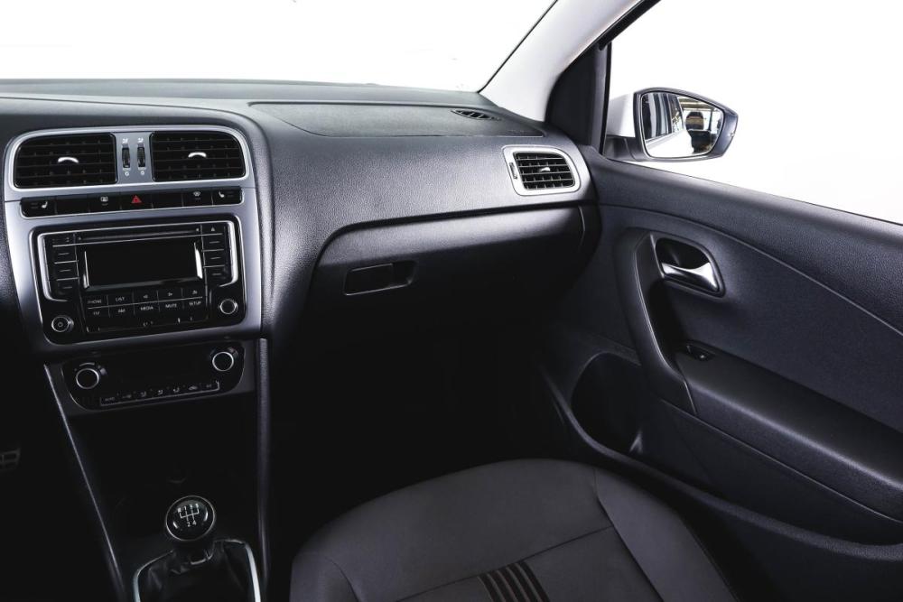 Volkswagen Polo V Рестайлинг Пермь  - изображение 15