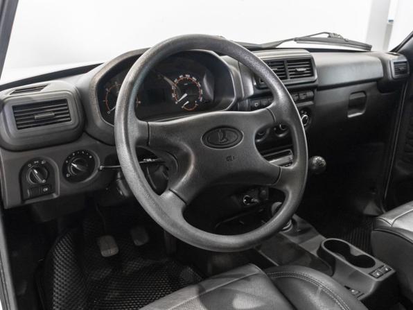 Lada (ВАЗ) Niva Legend с пробегом 2024 года, цена 961 000 рублей, 19500 км, внедорожник, Автокод Объявления