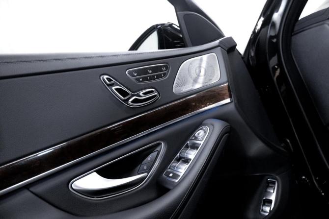 Mercedes-Benz S-Класс VI (W222 C217) Рестайлинг с пробегом 2019 года, цена 7 890 000 рублей, 81130 км, седан, Автокод Объявления