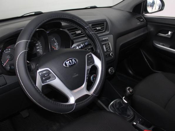 Kia Rio III с пробегом 2015 года, цена 899 900 рублей, 176940 км, хэтчбек, Автокод Объявления