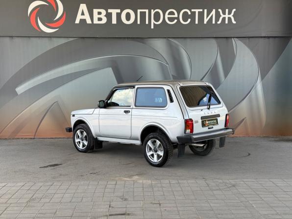 Lada (ВАЗ) Niva Legend с пробегом 2024 года, цена 890 000 рублей, 42343 км, внедорожник, Автокод Объявления