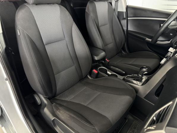 Hyundai i30 II с пробегом 2014 года, цена 679 000 рублей, 292288 км, хэтчбек, Автокод Объявления