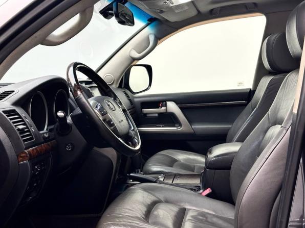 Toyota Land Cruiser 200 Series с пробегом 2010 года, цена 2 319 000 рублей, 413495 км, внедорожник, Автокод Объявления