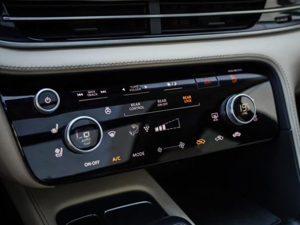 Infiniti QX60 II с пробегом 2022 года, цена 5 500 000 рублей, 138213 км, внедорожник, Автокод Объявления