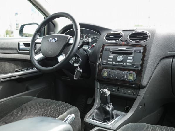 Ford Focus II с пробегом 2006 года, цена 369 000 рублей, 160630 км, седан, Автокод Объявления