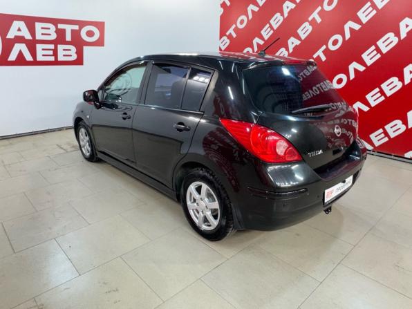 Nissan Tiida I Рестайлинг с пробегом 2010 года, цена 789 000 рублей, 238700 км, хэтчбек, Автокод Объявления