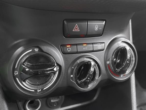 Peugeot 2008 I с пробегом 2014 года, цена 970 000 рублей, 86584 км, внедорожник, Автокод Объявления