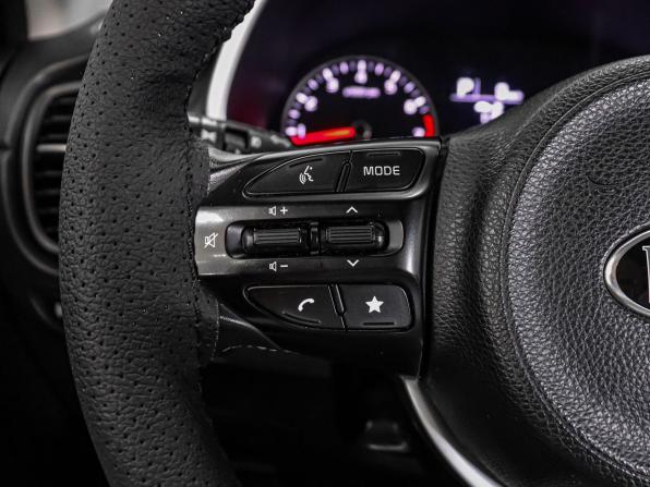 Kia Rio IV Рестайлинг с пробегом 2021 года, цена 1 599 000 рублей, 114203 км, хэтчбек, Автокод Объявления