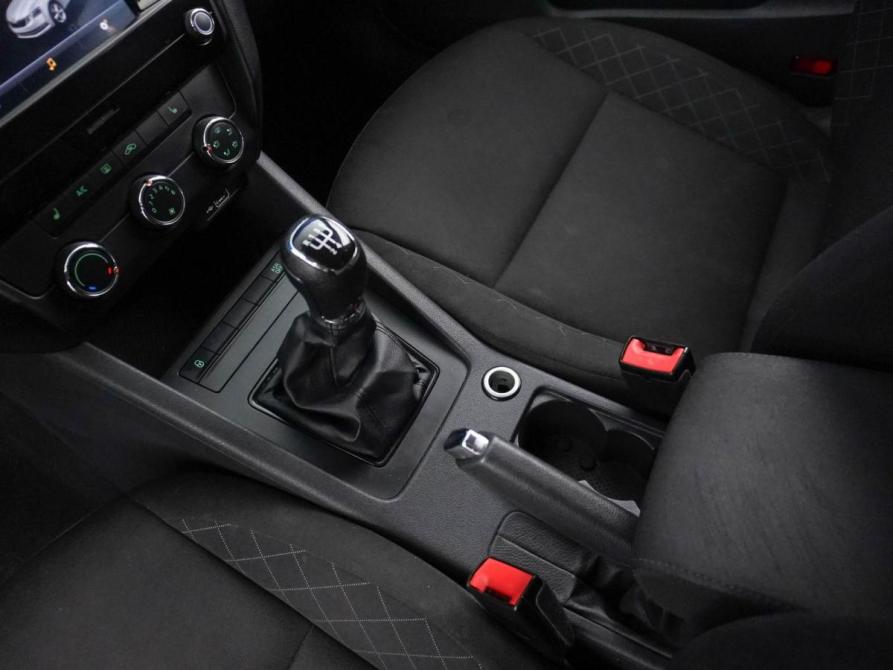 Skoda Octavia III (A7) Рестайлинг Москва  - изображение 12